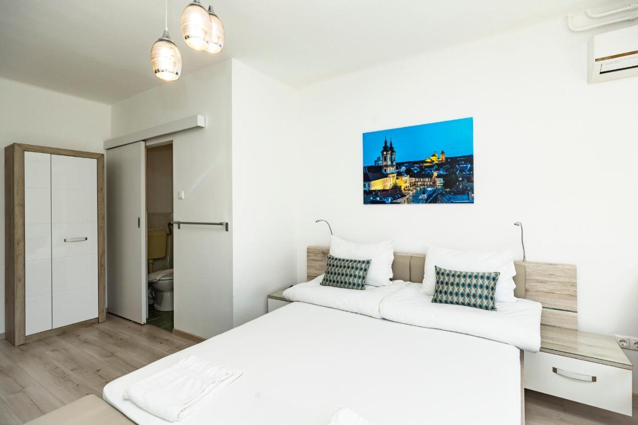 Dobo Vendeghaz Hotel Eger Ngoại thất bức ảnh